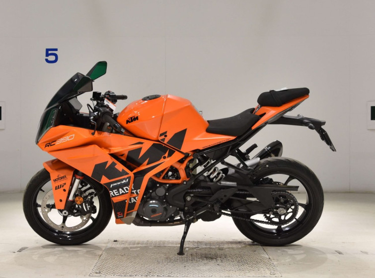 Мотоцикл KTM RC 390 з пробігом 12543 km