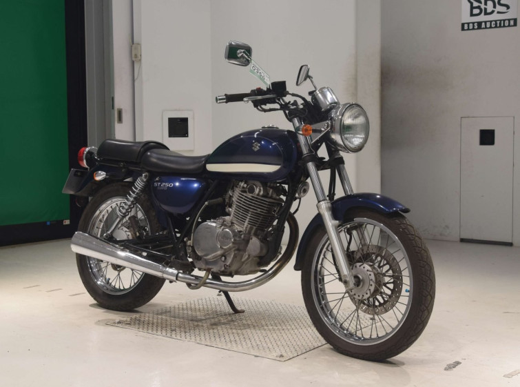 Мотоцикл Suzuki ST250E з пробігом 9253 km