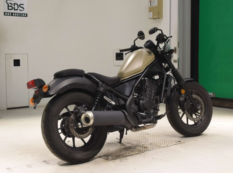 Мотоцикл Honda REBEL CMX250 з пробігом 54247 km
