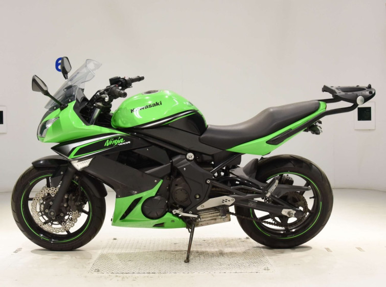 Мотоцикл Kawasaki NINJA400R з пробігом 15588 km