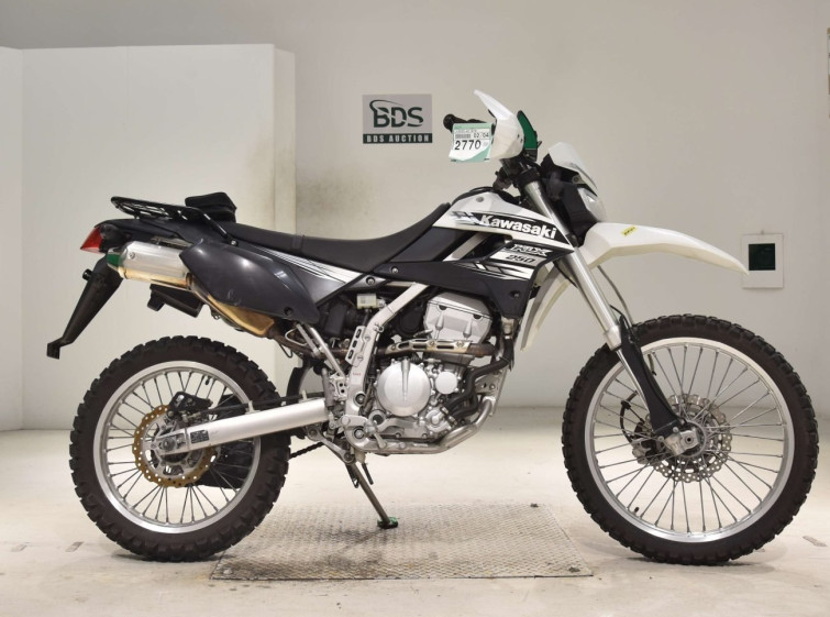Мотоцикл Kawasaki KLX250 с пробегом 27676 km