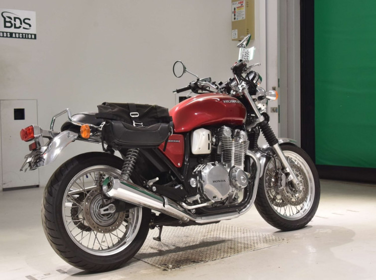 Мотоцикл Honda CB1100A з пробігом 10703 km