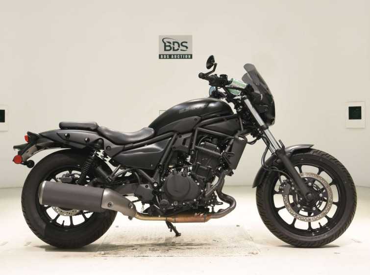 Мотоцикл Kawasaki ELIMINATOR 400 з пробігом 1369 km