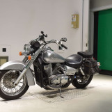 Мотоцикл Honda SHADOW400 CLASSIC з пробігом 17707 km