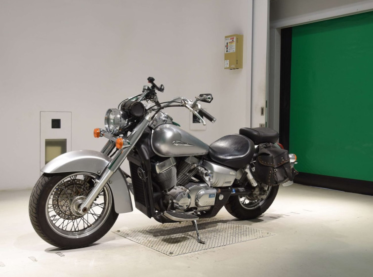 Мотоцикл Honda SHADOW400 CLASSIC з пробігом 17707 km