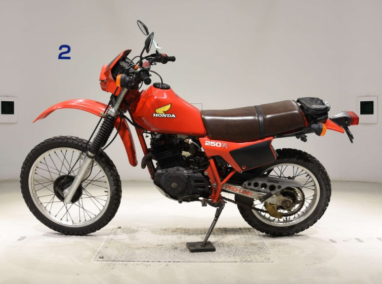Мотоцикл Honda XL250R з пробігом 8797 km