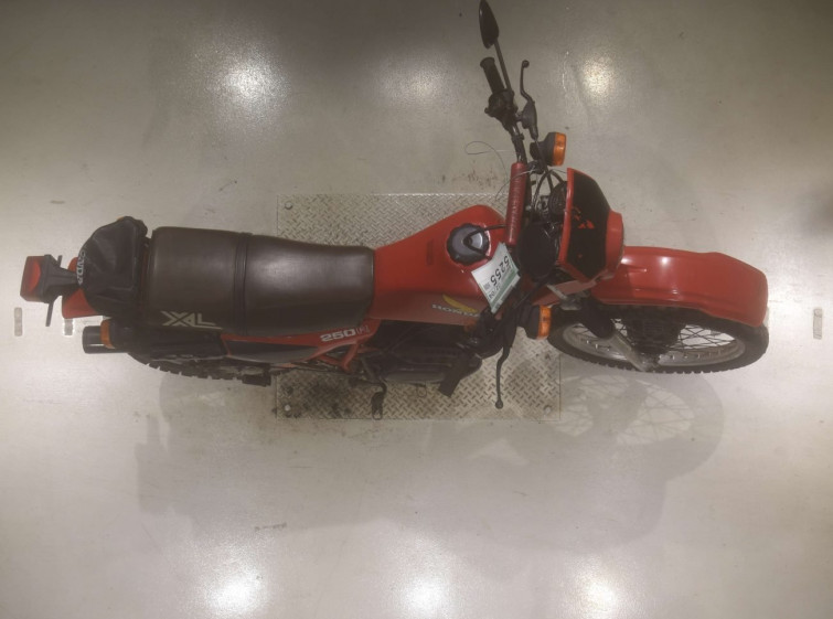 Мотоцикл Honda XL250R з пробігом 8797 km