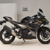 Мотоцикл Kawasaki NINJA400 с пробегом 12960 km