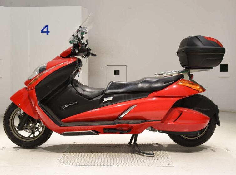 Мотоцикл Suzuki GEMMA250 з пробігом 8762 km