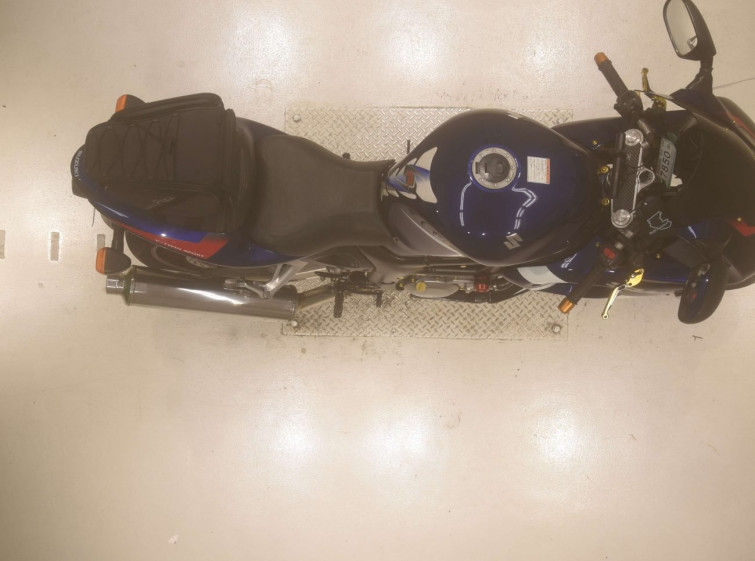 Мотоцикл Suzuki SV400S с пробегом 31817 km