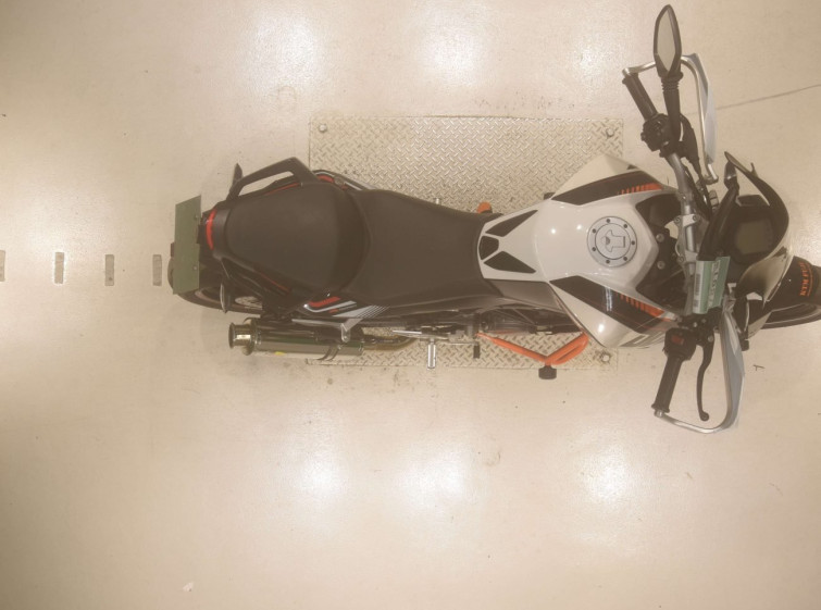 Мотоцикл KTM 200 DUKE з пробігом 9161 km