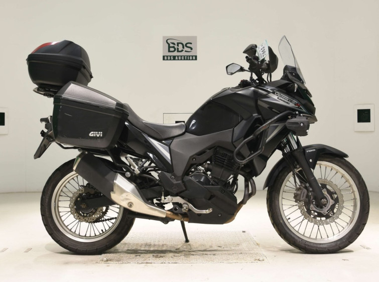 Мотоцикл Kawasaki VERSYS-X 250A з пробігом 27984 km