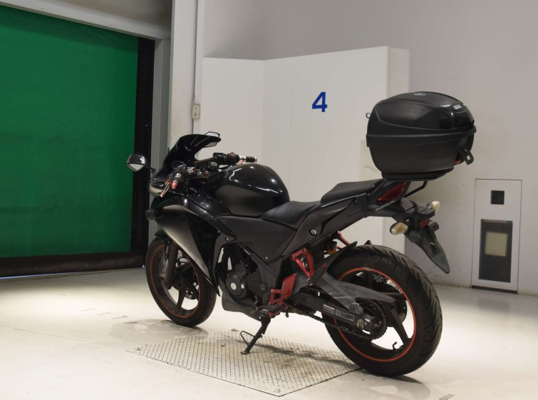 Мотоцикл Honda CBR250R с пробегом 19339 km