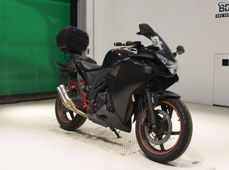 Мотоцикл Honda CBR250R с пробегом 19339 km