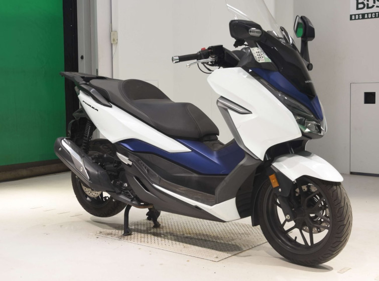 Мотоцикл Honda FORZA з пробігом 24718 km