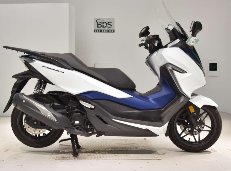 Мотоцикл Honda FORZA з пробігом 24718 km