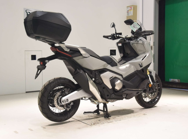 Мотоцикл Honda X-ADV750-2 з пробігом 1203 km