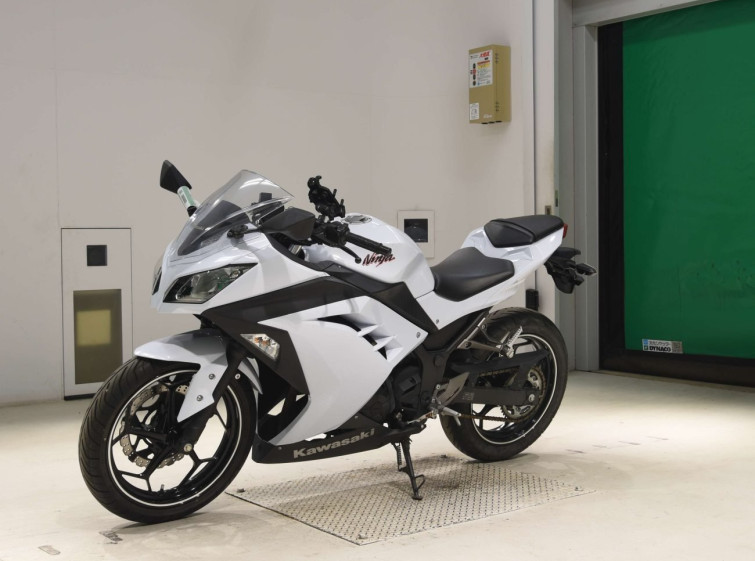 Мотоцикл Kawasaki NINJA250