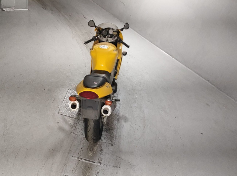 Мотоцикл Honda VTR1000F