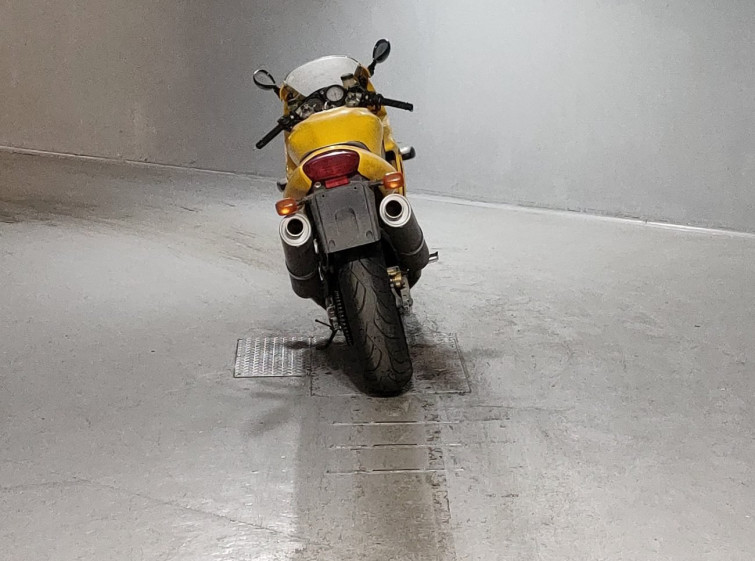 Мотоцикл Honda VTR1000F