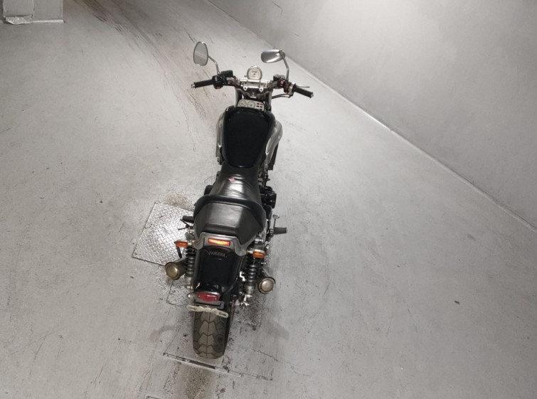 Мотоцикл Yamaha V-MAX1200 з пробігом 9422 m