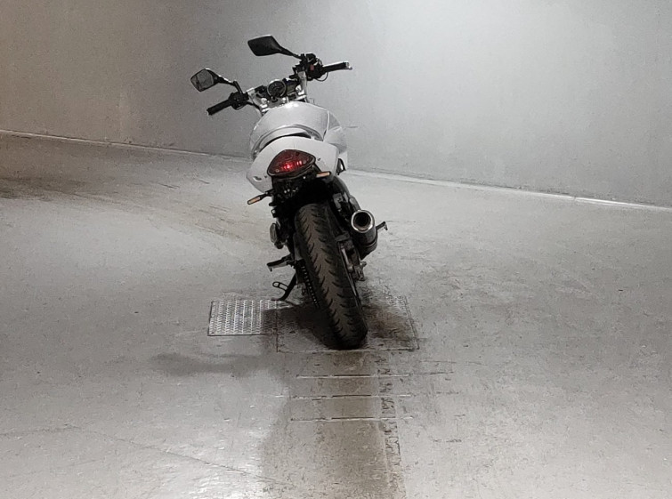 Мотоцикл Suzuki GSR250 с пробегом 26205 km