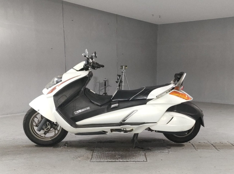 Мотоцикл Suzuki GEMMA250 з пробігом 60863 km