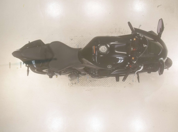 Мотоцикл Yamaha YZF-R7-2 с пробегом 10821 km