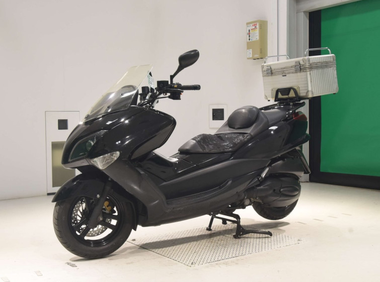 Мотоцикл Yamaha MAJESTY 250 з пробігом 49610 km