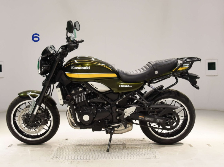 Мотоцикл Kawasaki Z900RS з пробігом 40229 km