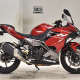 Мотоцикл Kawasaki NINJA250 з пробігом 7126 km