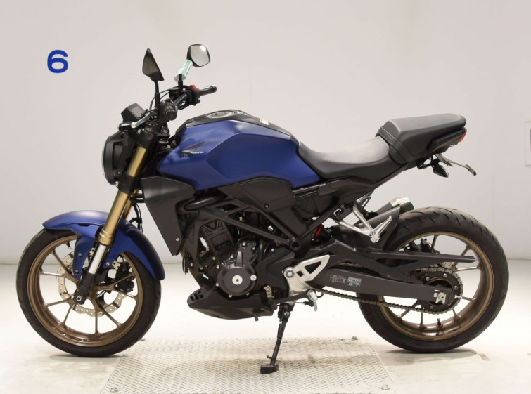 Мотоцикл Honda CB250RA з пробігом 6988 km