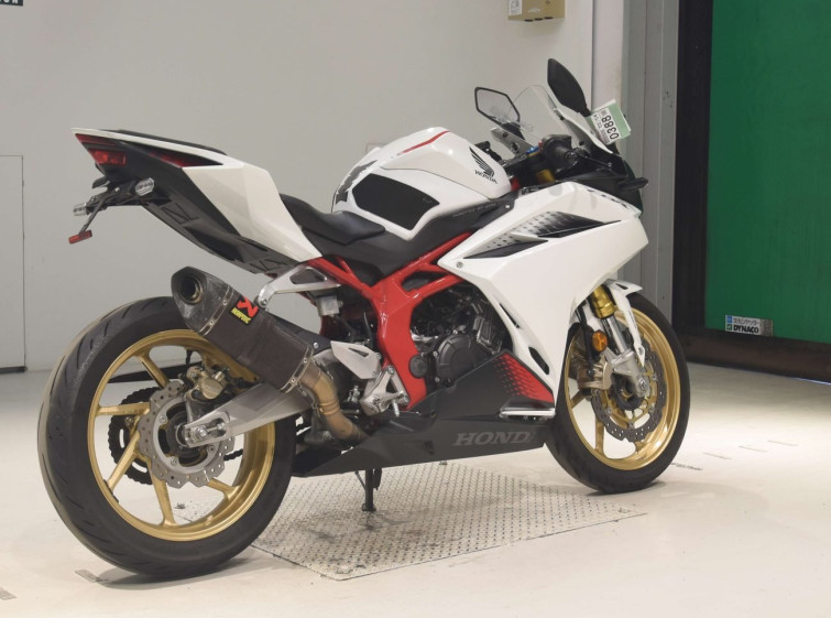 Мотоцикл Honda CBR250RRA з пробігом 14394 km