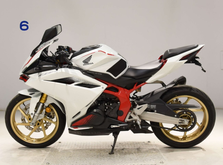 Мотоцикл Honda CBR250RRA з пробігом 14394 km