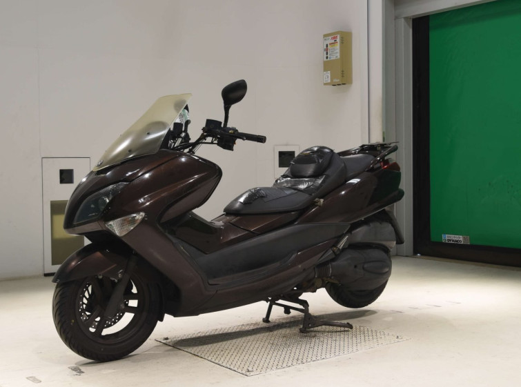 Мотоцикл Yamaha MAJESTY 250 з пробігом 32408 km