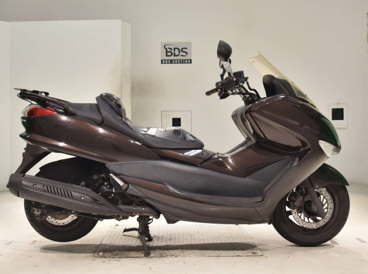 Мотоцикл Yamaha MAJESTY 250 з пробігом 32408 km