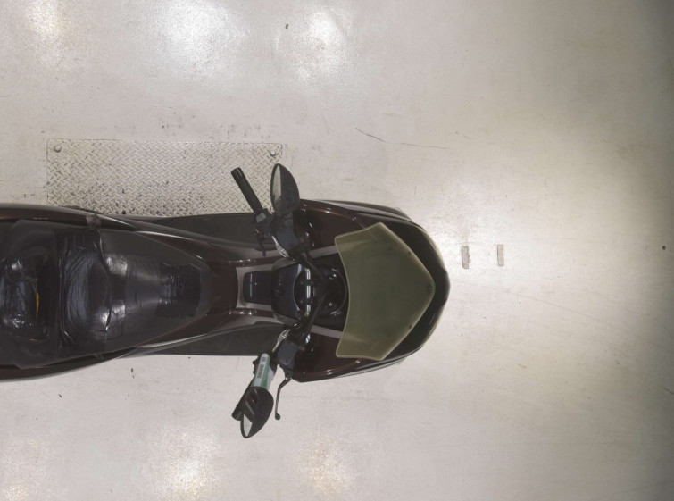 Мотоцикл Yamaha MAJESTY 250 з пробігом 32408 km