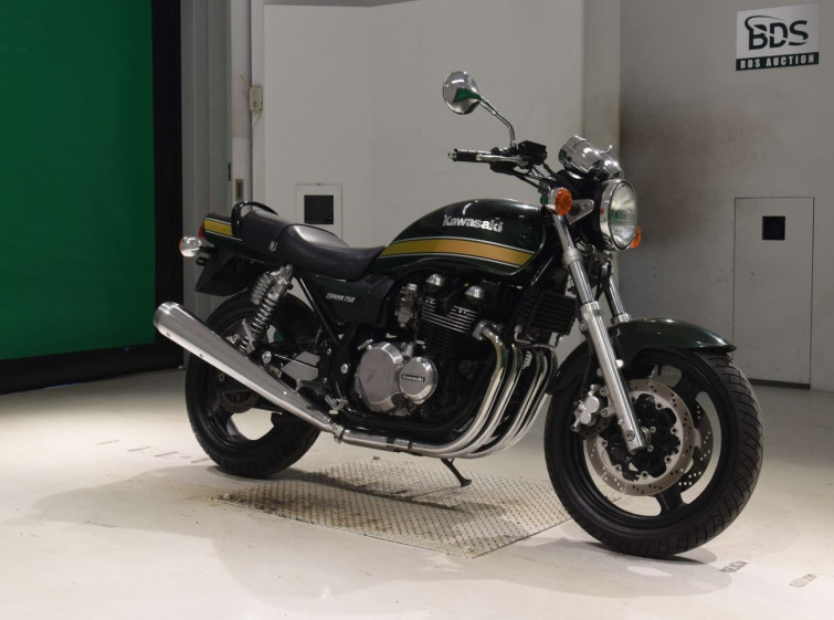 Мотоцикл Kawasaki ZEPHYR750 с пробегом 13382 km