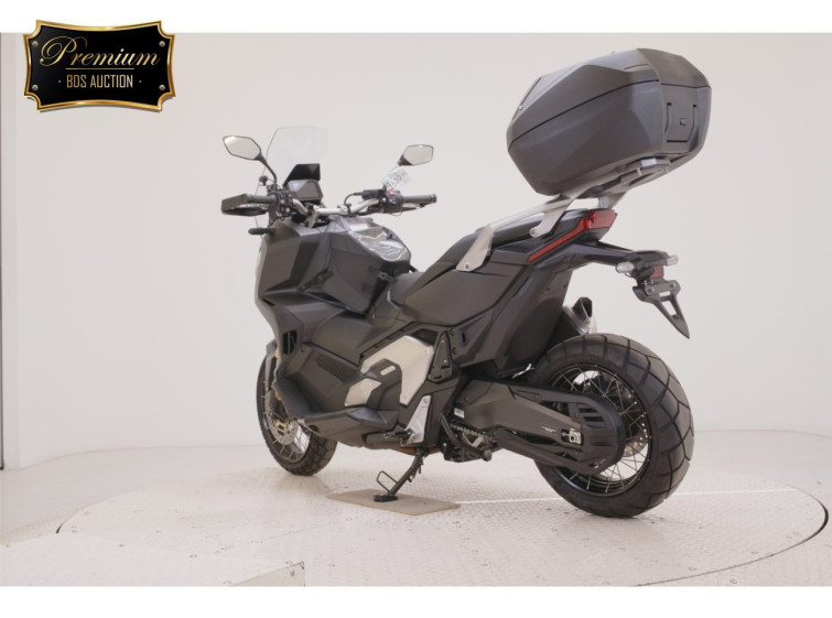Мотоцикл Honda X-ADV750-2 с пробегом 12070 km
