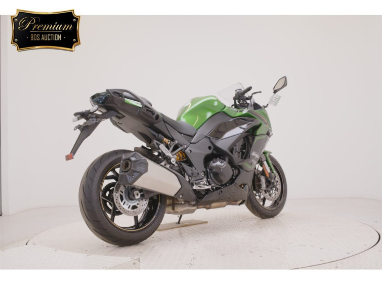 Мотоцикл Kawasaki ninja 1000 sx с пробегом 801 km