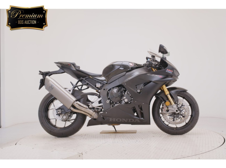 Мотоцикл Honda CBR1000RR SP з пробігом 1424 km