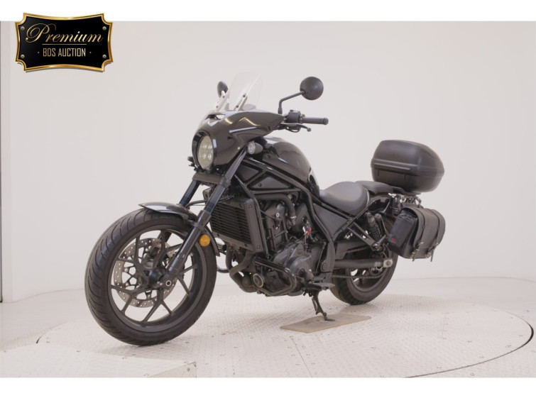 Мотоцикл Honda REBEL CMX1100 з пробігом 7415 km