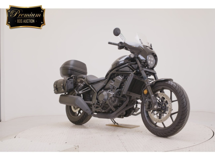 Мотоцикл Honda REBEL CMX1100 з пробігом 7415 km