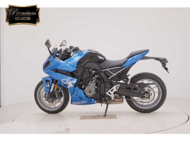 Мотоцикл Suzuki GSX-8R з пробігом 5674 km