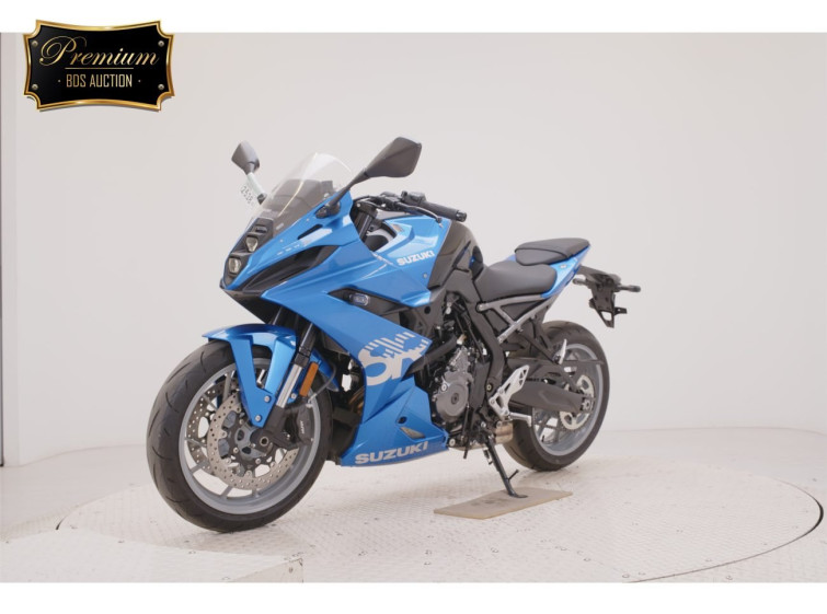 Мотоцикл Suzuki GSX-8R з пробігом 5674 km