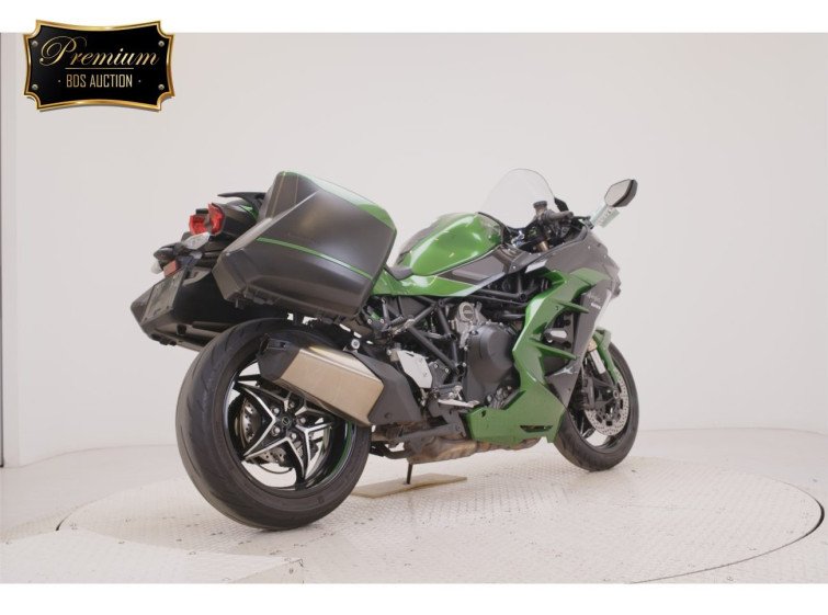 Мотоцикл Kawasaki NINJA H2 SX с пробегом 33225 km