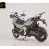 Мотоцикл Honda X-ADV750-2 з пробігом 5806 km
