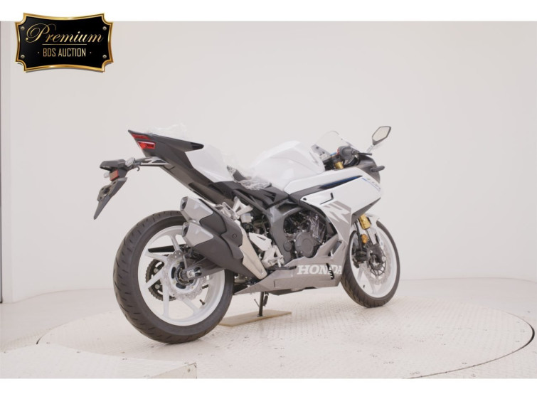 Мотоцикл Honda CBR250RRA