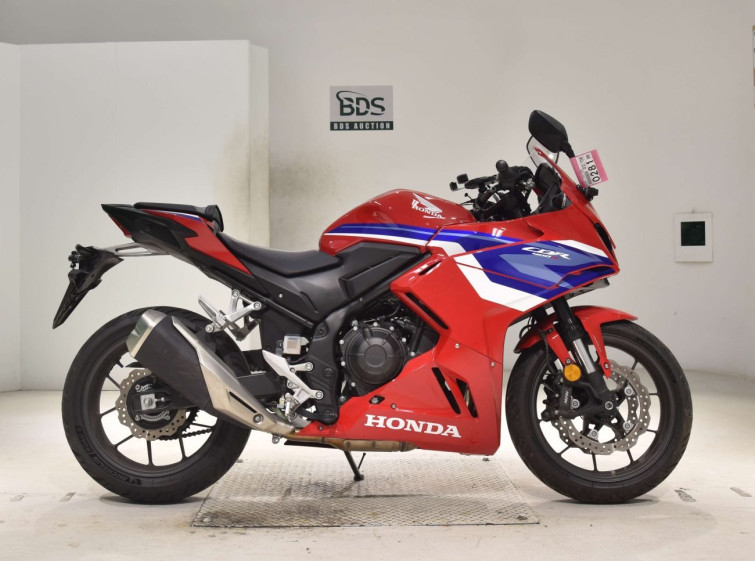 Мотоцикл Honda CBR400R-3 з пробігом 3389 km