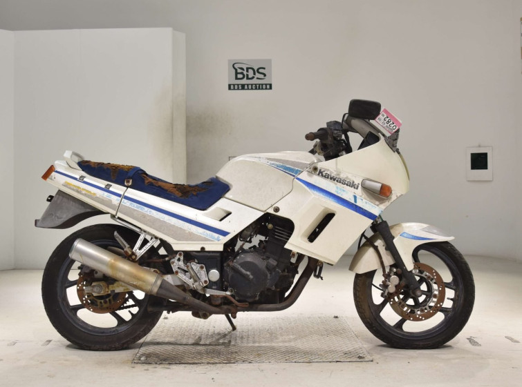 Мотоцикл Kawasaki GPX250R з пробігом 7551 km